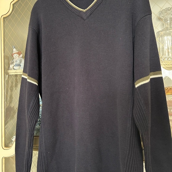 Quicksilver Men's Navy Blue V-Neck Sweater Size M. C:4379